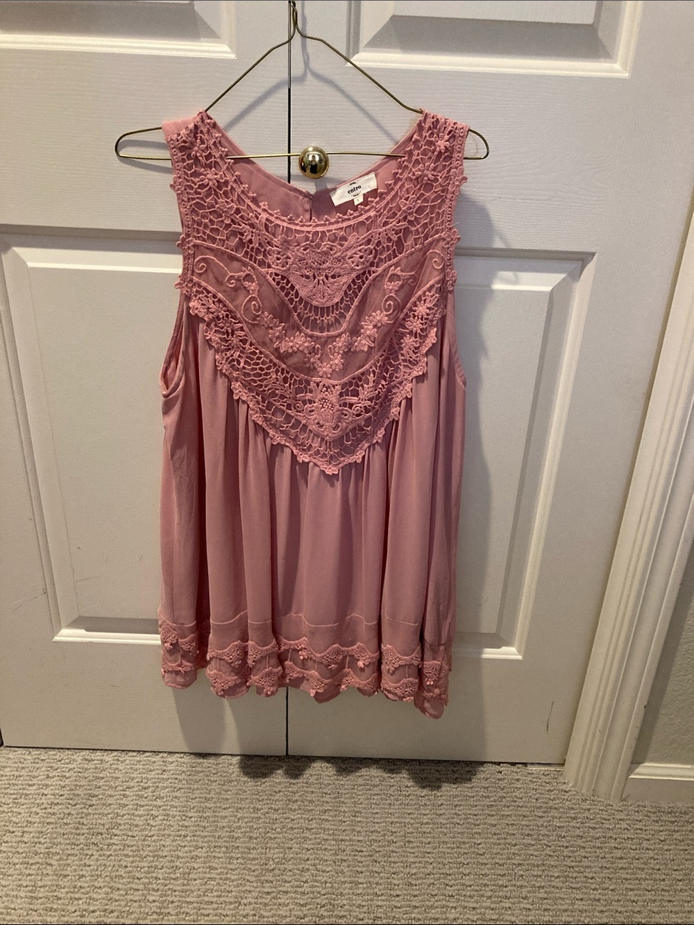 entro Pink Crochet Lace Yoke Sleeveless Camisole